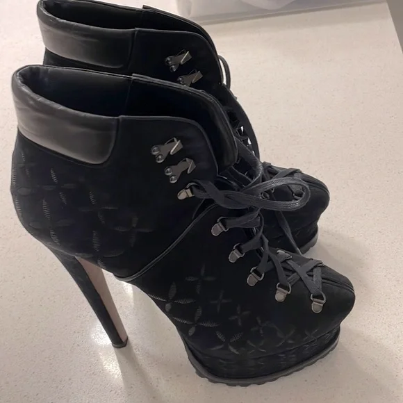 Alaia sales hiking boots